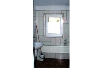 Polija Privát Stegna, Eksterjers